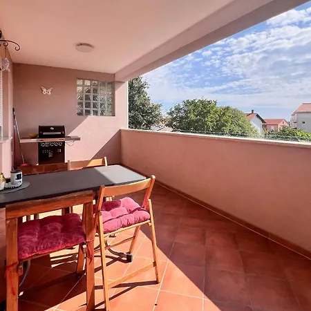 Apartment Awesome In With Wifi *