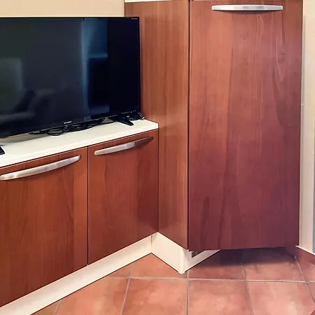 Apartment Awesome In With Wifi Medulin